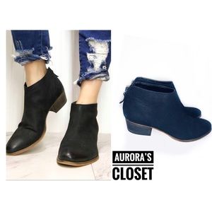 Caslon 6 Black Leather Ankle Boots